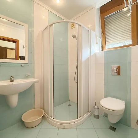 Private St. Marina 아파트 *