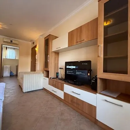Apartament Private St. Marina *